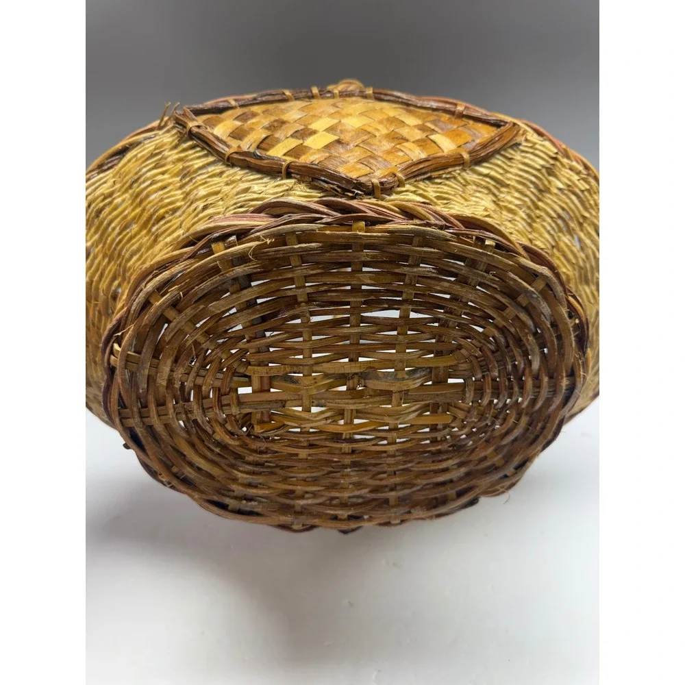 Vintage Wicker Boat Basket Woven Wood Handle Diamond Side Panels Brown Tan